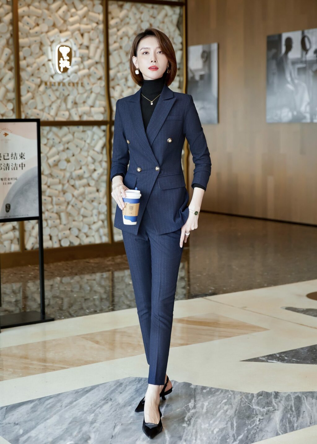 PN2760-01 ชุดสูททำงานผู้หญิงสีกรมแต่งหกกระดุมลายทางพร้อมกางเกง