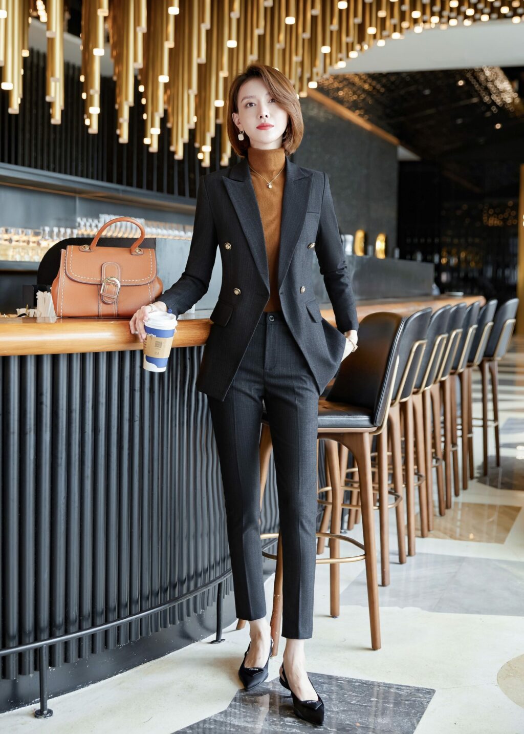 PN2761-02 ชุดสูททำงานผู้หญิงสีดำแต่งหกกระดุมลายทางพร้อมกางเกง