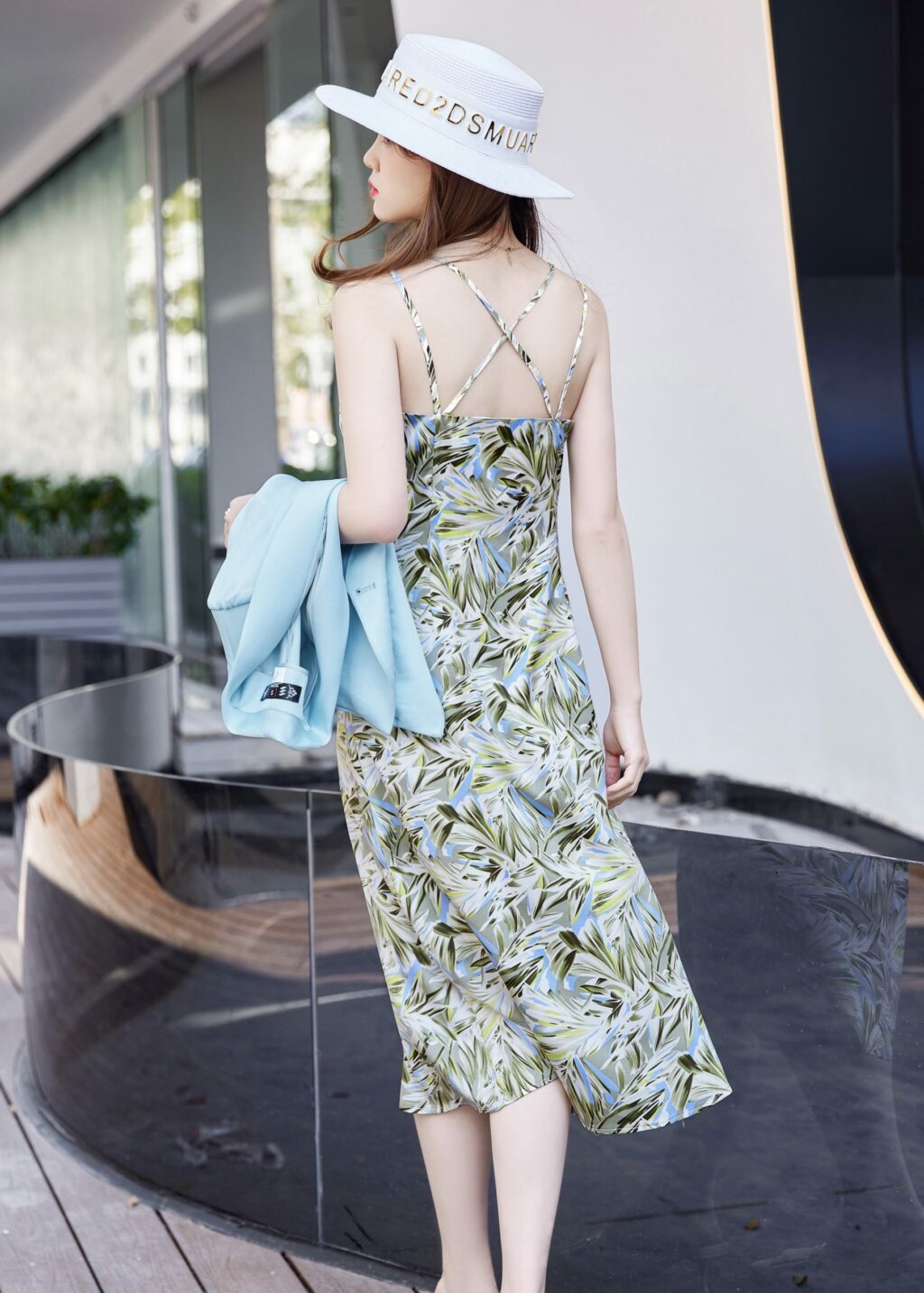 เดรสยาวสายเดี่ยวผูกไหล่ผ้าพิมพ์ลายดอกไม้เกาหลี