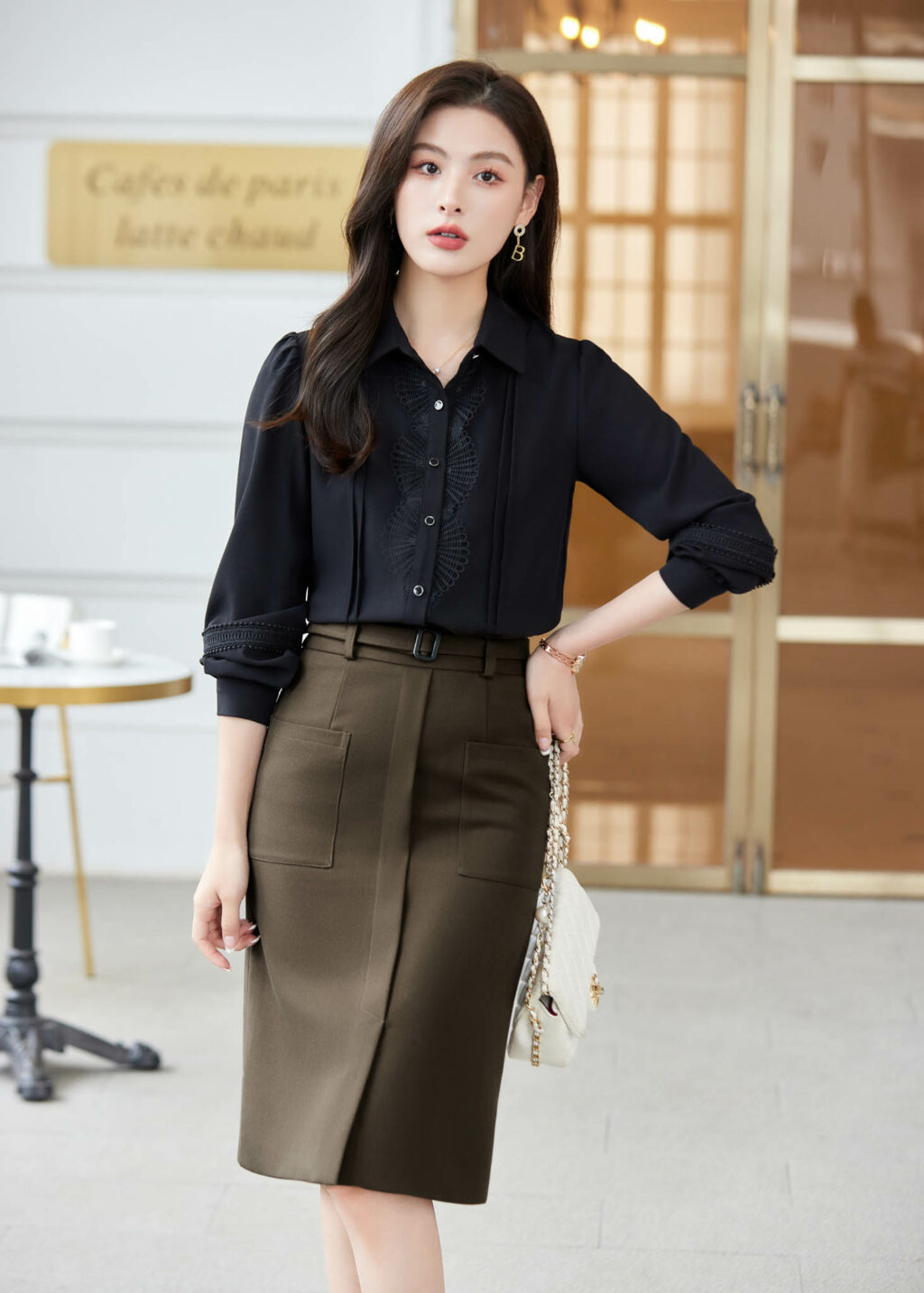 PN3232-1 เสื้อเชิ้ตทำงานผู้หญิงสีดำคอปกแต่งลายกระดุมแขนยาว