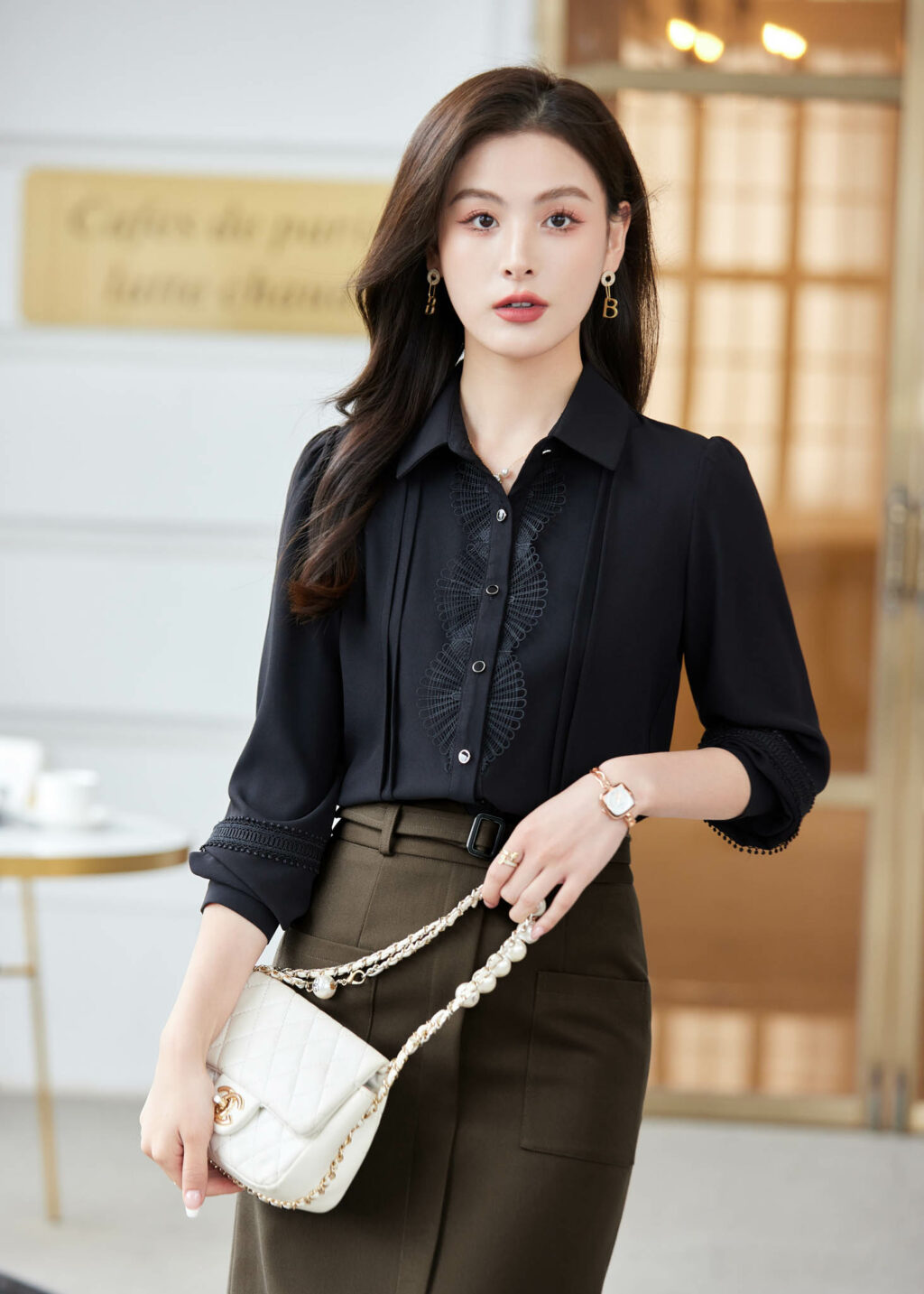 PN3232-8 เสื้อเชิ้ตทำงานผู้หญิงสีดำคอปกแต่งลายกระดุมแขนยาว