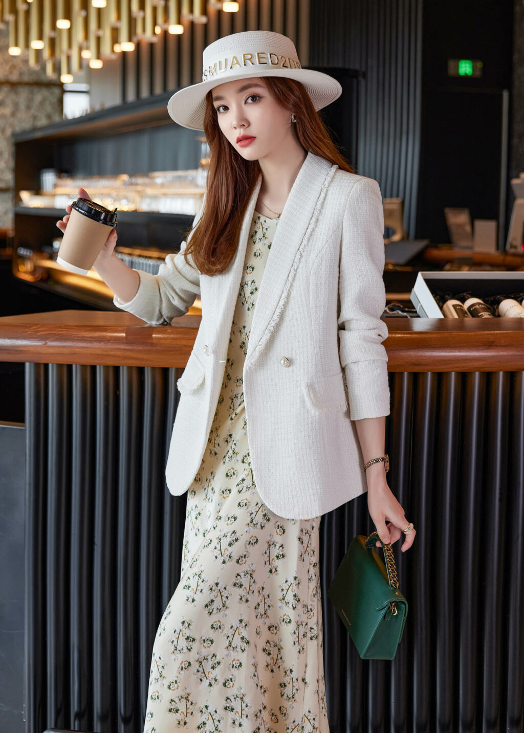 PN3325-4 เสื้อสูทเบลเซอร์ทำงานผู้หญิงสีขาวแต่งผ้าทอปกกล้วยแขนยาว