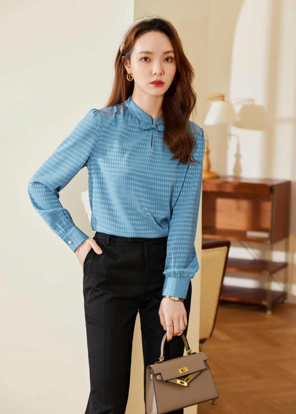 PN3369-4 เสื้อเชิ้ตทำงานผู้หญิงสีฟ้าคอจีนแขนยาว