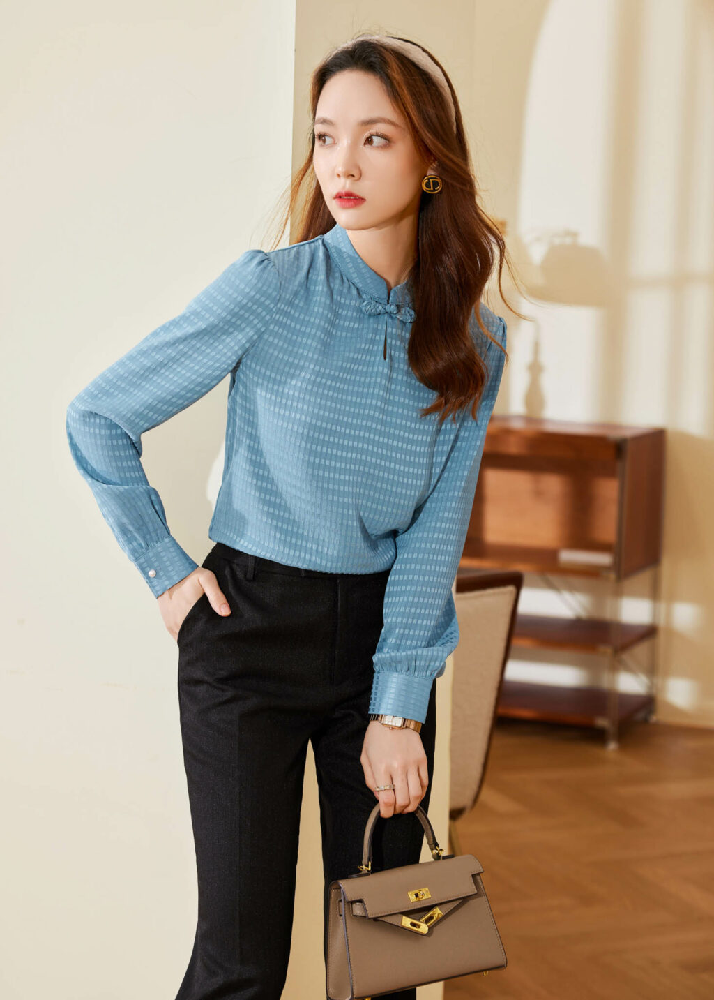 PN3369-5 เสื้อเชิ้ตทำงานผู้หญิงสีฟ้าคอจีนแขนยาว