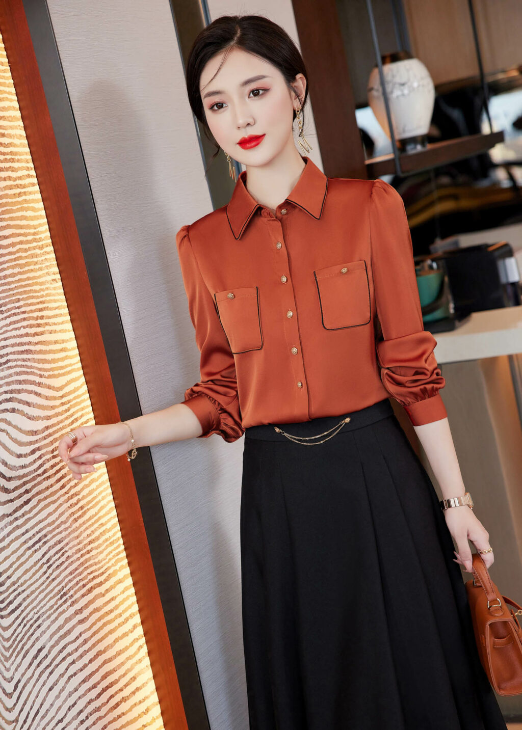 PN3377-7 เสื้อทำงานผู้หญิงสีส้มคอปกแต่งกระดุมแต่งกระเป๋าแขนยาว