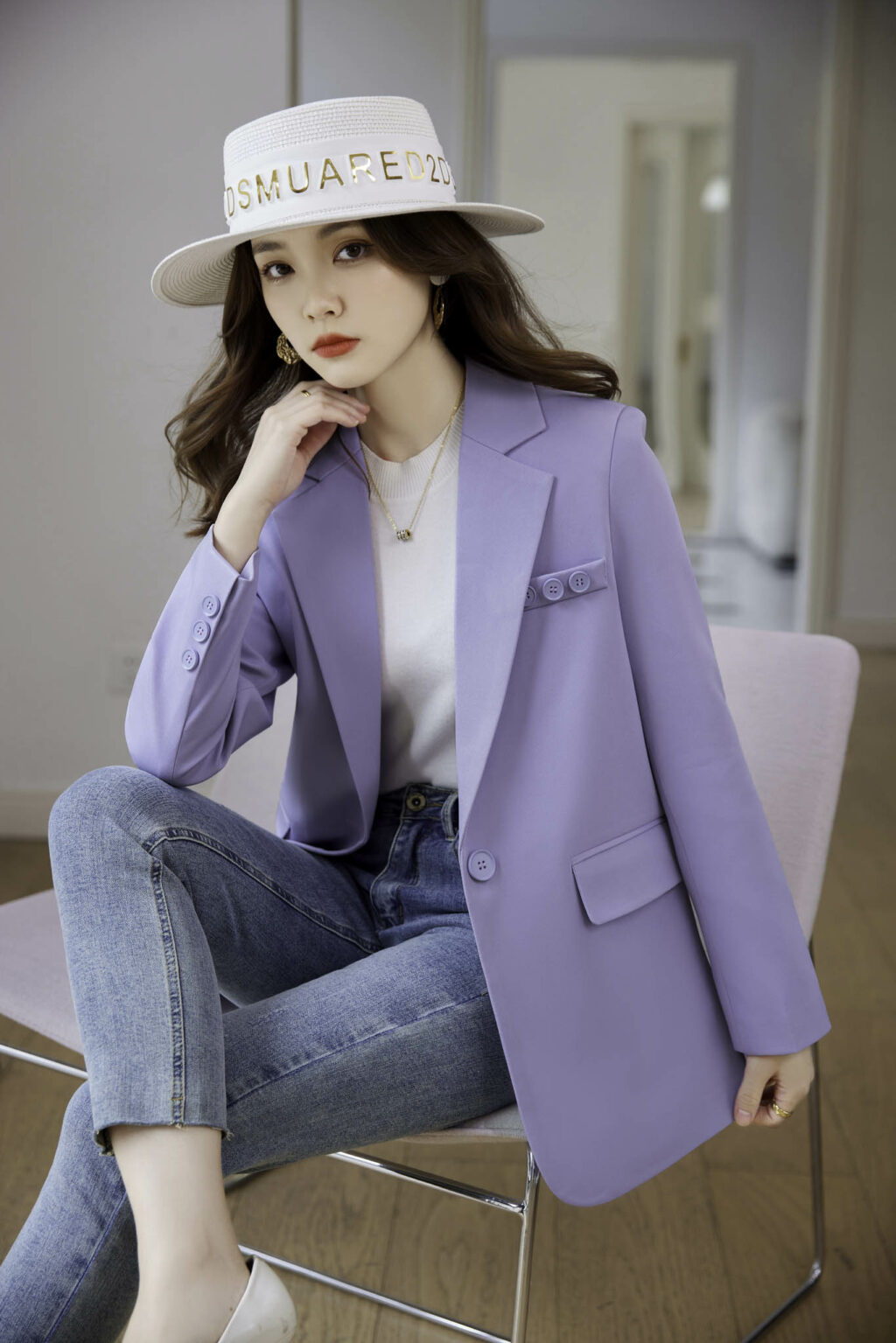 PN3588-7 เสื้อเบลเซอร์ผู้หญิงสีม่วงแต่งกระดุมบนแขนยาว