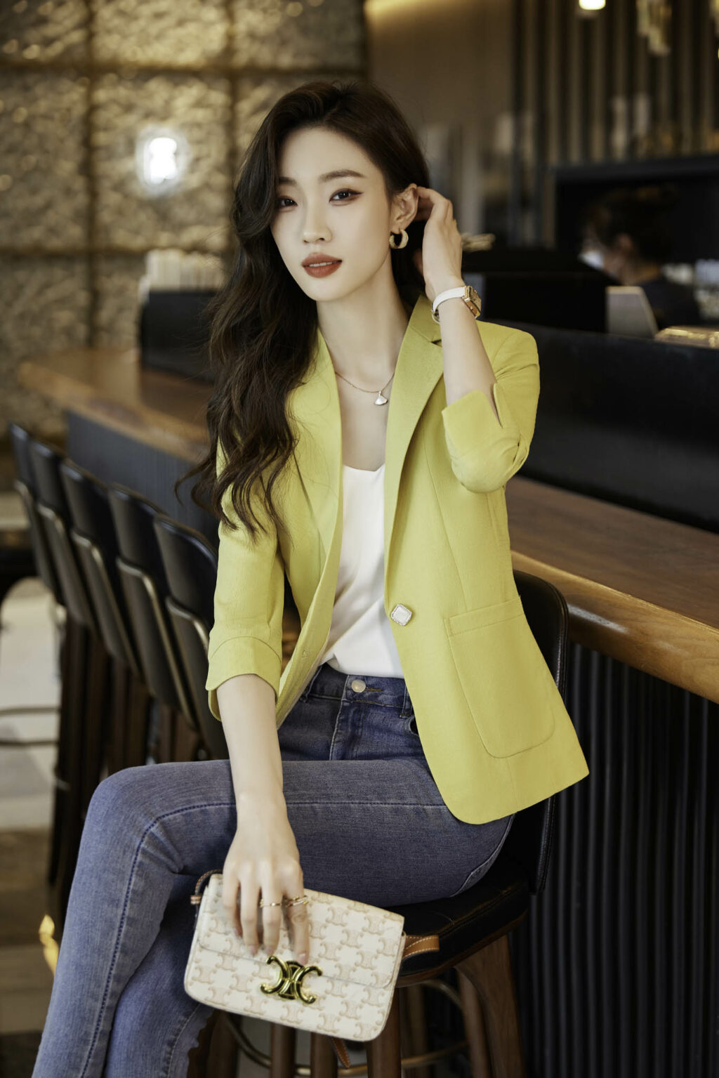 PN3670-8 เสื้อสูทเบลเซอร์ทำงานผู้หญิงสีเหลืองปกป้านแขนสามส่วน
