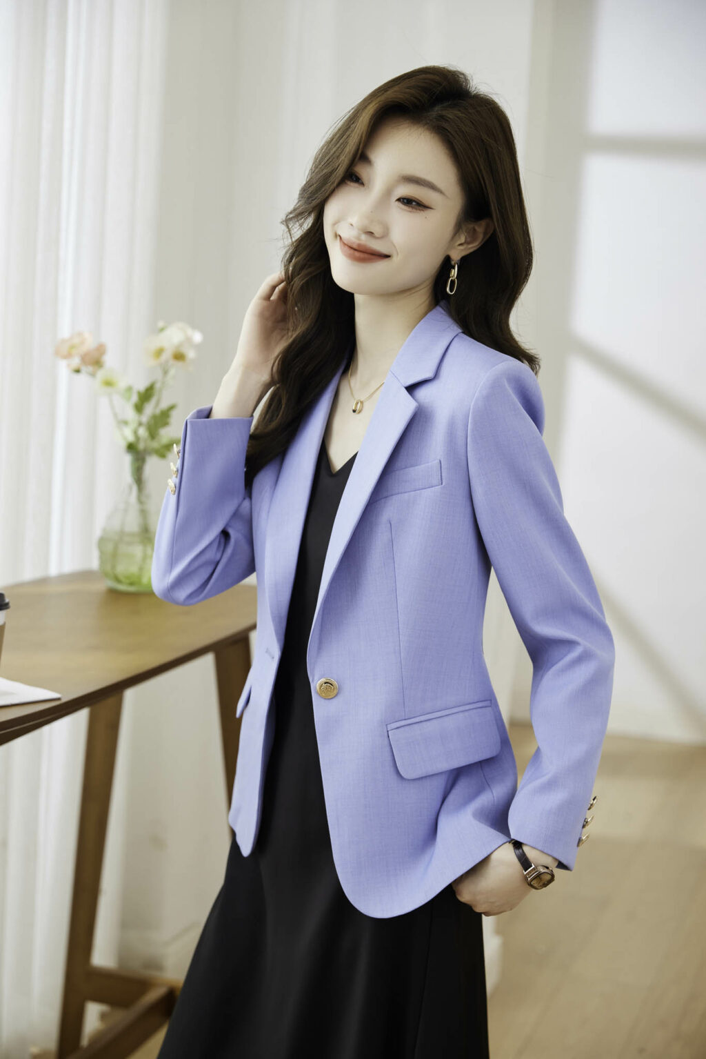 PN3677-3 เสื้อเบลเซอร์ผู้หญิงสีฟ้าปกป้านแต่งกระดุมแขนยาว