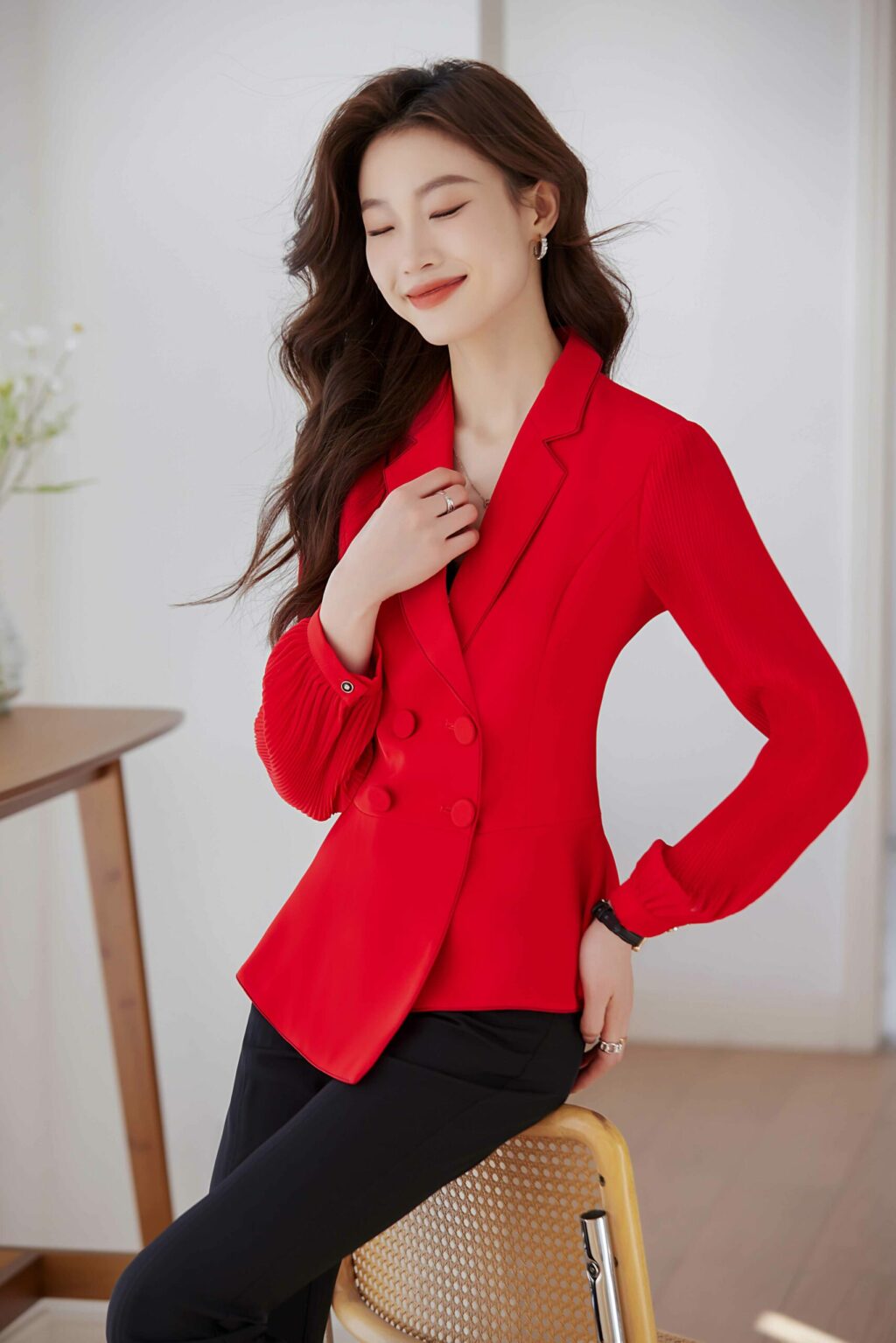 PN3707-3 เสื้อสูทเบลเซอร์ทำงานผู้หญิงสีแดงปกป้านแขนยาวซีทรู