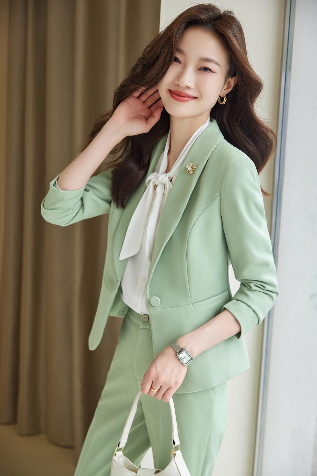 PN3761-7 ชุดสูททำงานผู้หญิงสีเขียวปกกล้วยแขนยาวมาพร้อมกางเกงขายาว