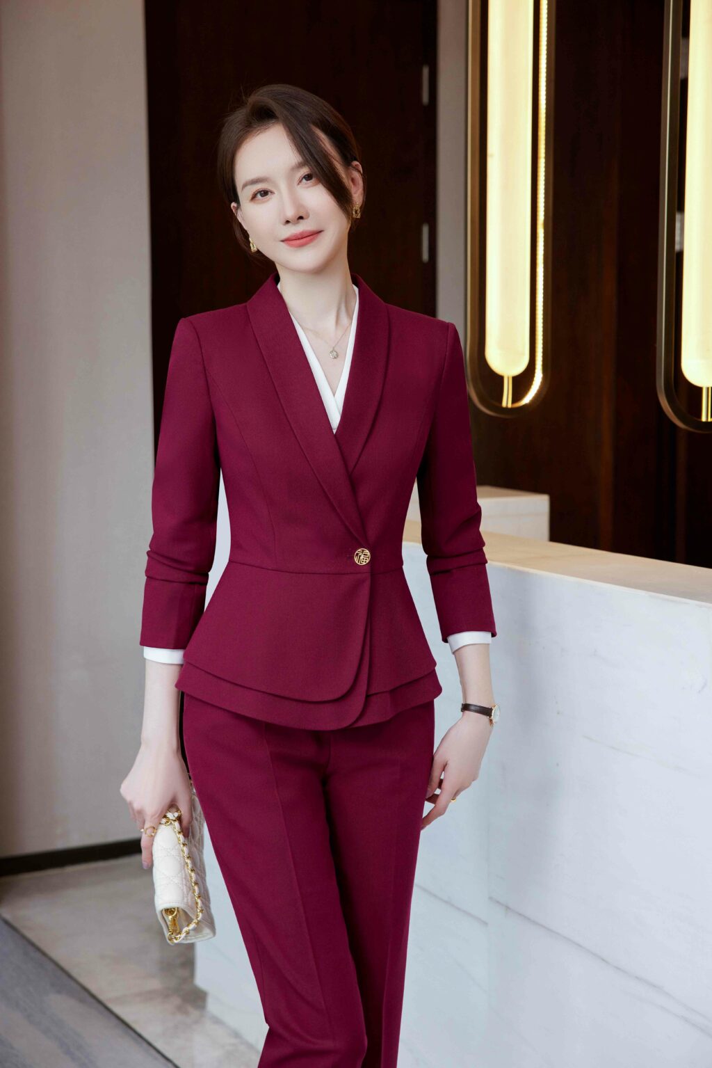PN3818-8 ชุดสูททำงานผู้หญิงสีน้ำเงินแต่งปกกล้วยแขนยาวมาพร้อมกางเกง