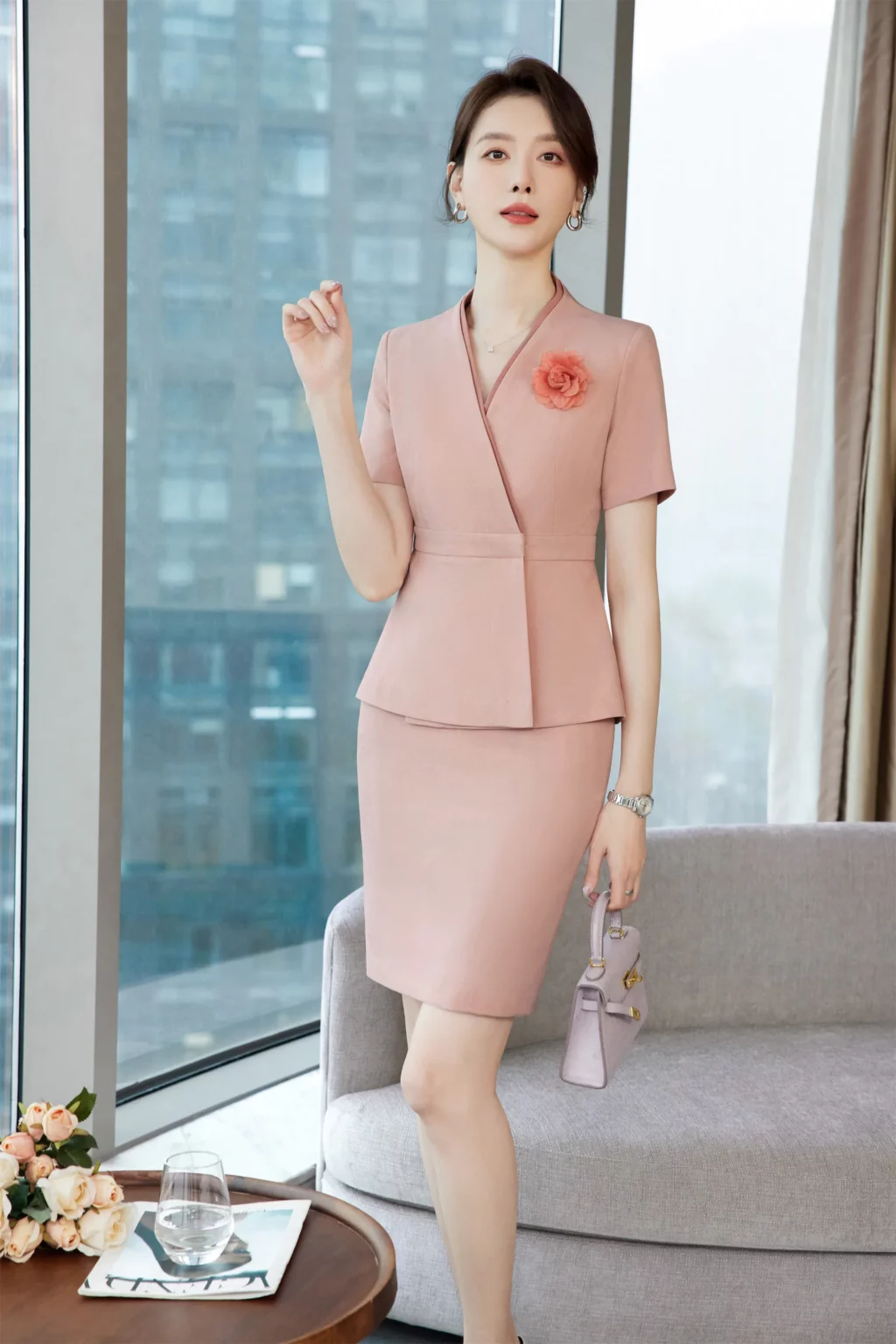 PN3826-4 ชุดสูททำงานผู้หญิงสีชมพูไม่แต่งปกแขนสั้นมาพร้อมกระโปรง
