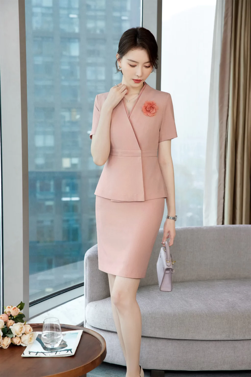 PN3826-5 ชุดสูททำงานผู้หญิงสีชมพูไม่แต่งปกแขนสั้นมาพร้อมกระโปรง