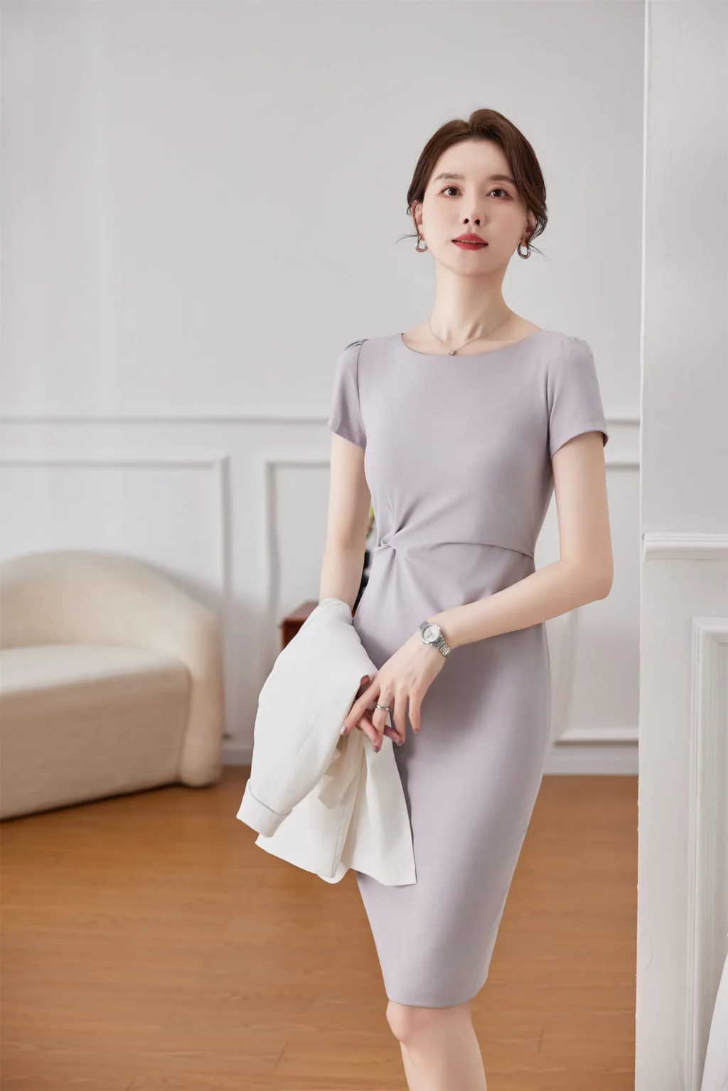 PN3846-6 เดรสทำงานผู้หญิงสีเทาแขนสั้นแต่งจับจีบ