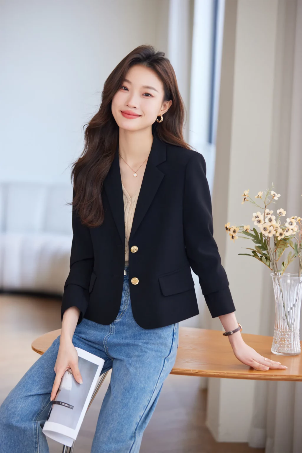 PN3875-10 เสื้อเบลเซอร์ผู้หญิงสีดำปกป้านแต่งกระดุมแขนยาว