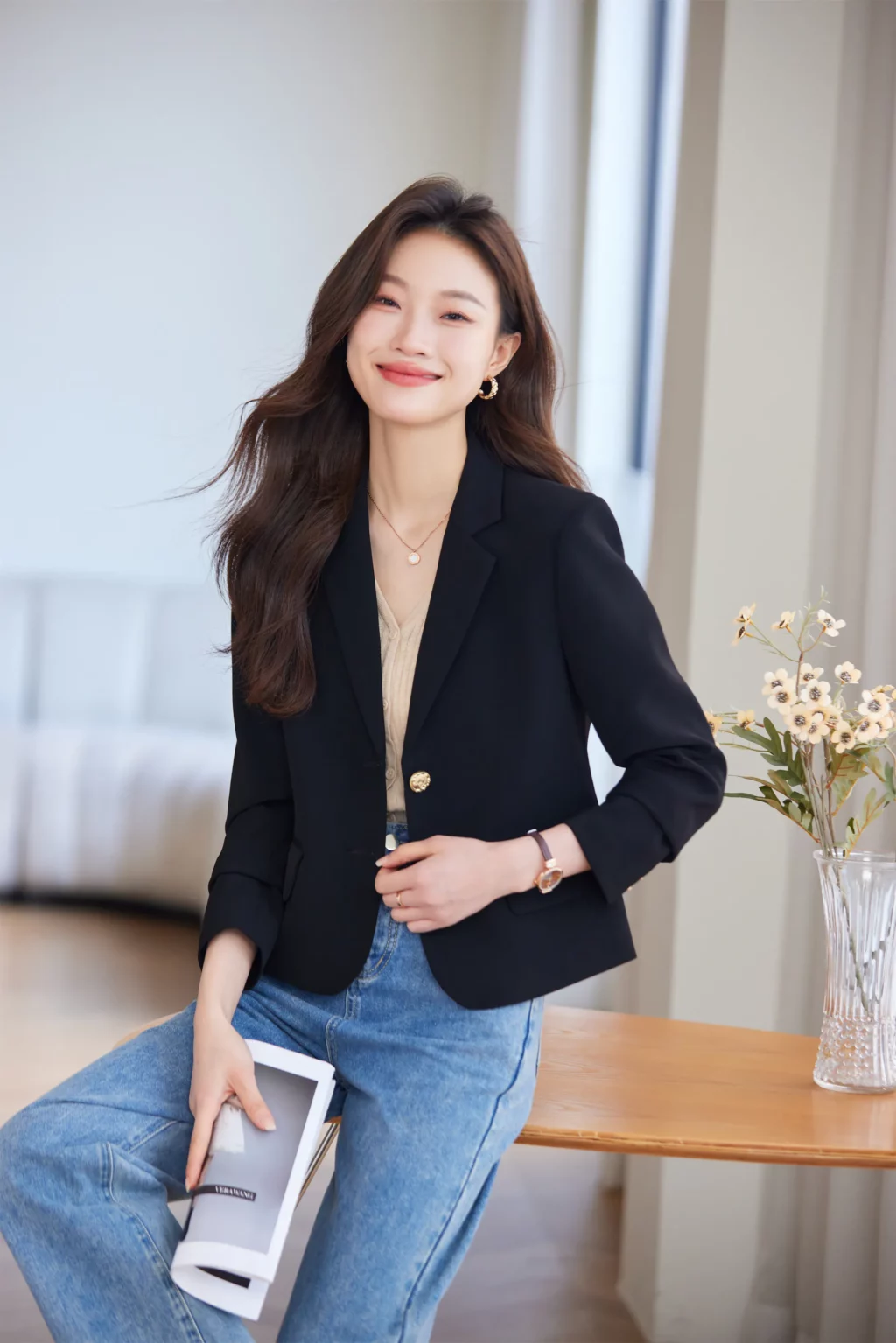PN3875-11 เสื้อเบลเซอร์ผู้หญิงสีดำปกป้านแต่งกระดุมแขนยาว