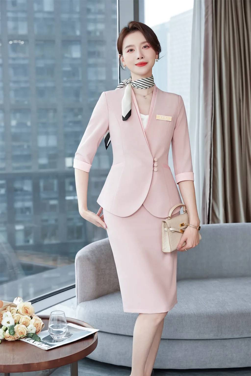PN3938-3 ชุดสูททำงานผู้หญิงสีชมพู่ไม่แต่งปกแขนห้าส่วนมาพร้อมกระโปรง