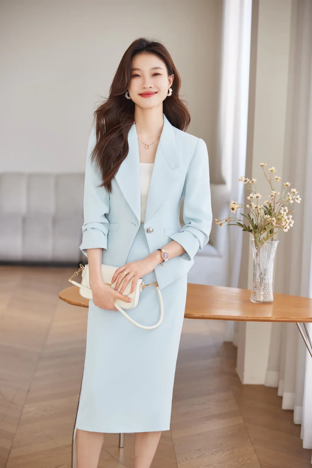 PN3955-6 ชุดสูททำงานผู้หญิงสีฟ้าปกป้านแขนยาวมาพร้อมกระโปรงยาว