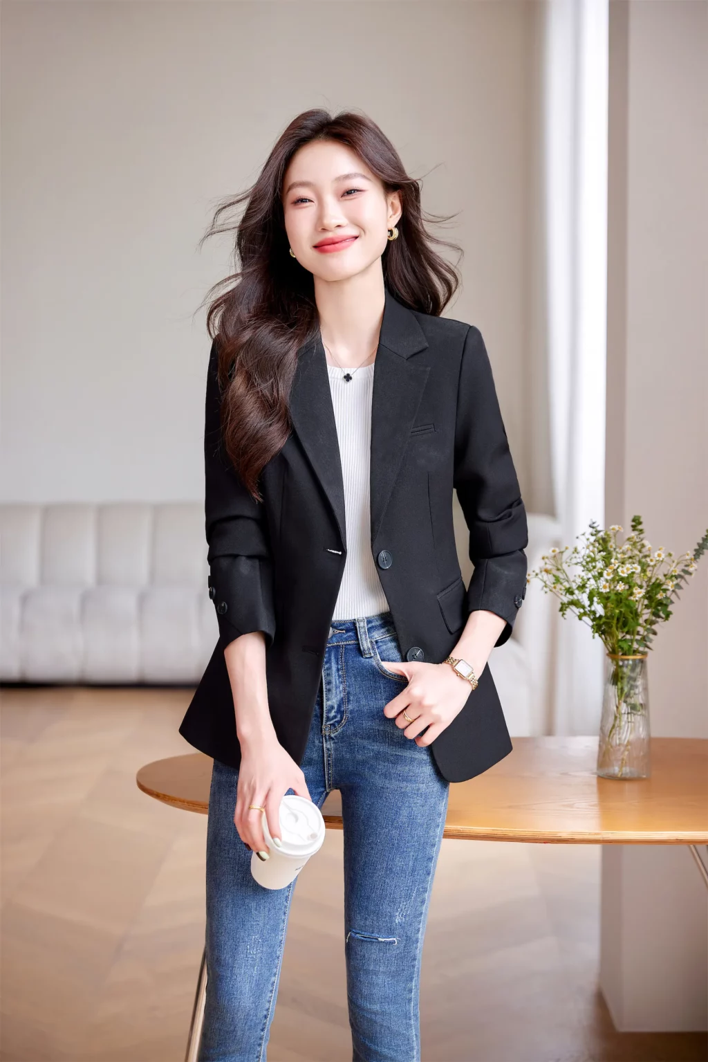 PN3993-2 เสื้อสูทเบลเซอร์ทำงานผู้หญิงสีดำปกป้านแต่งกระดุมปลายแขน