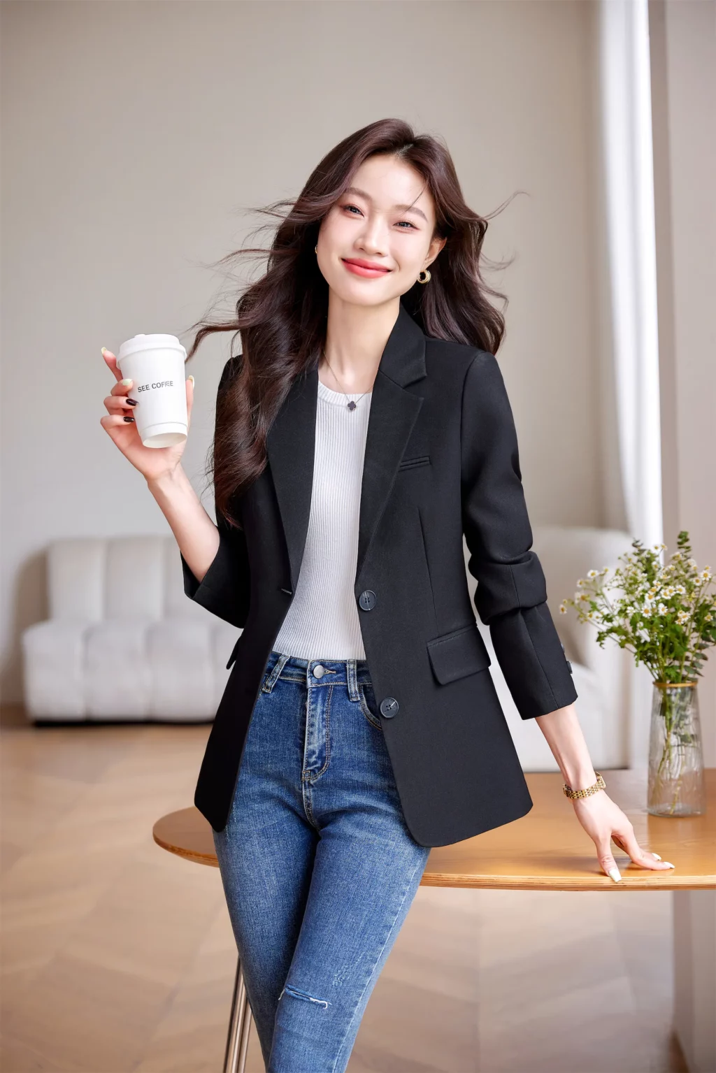 PN3993-4 เสื้อสูทเบลเซอร์ทำงานผู้หญิงสีดำปกป้านแต่งกระดุมปลายแขน