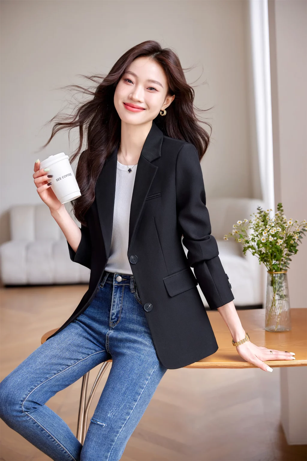 PN3993-5 เสื้อสูทเบลเซอร์ทำงานผู้หญิงสีดำปกป้านแต่งกระดุมปลายแขน