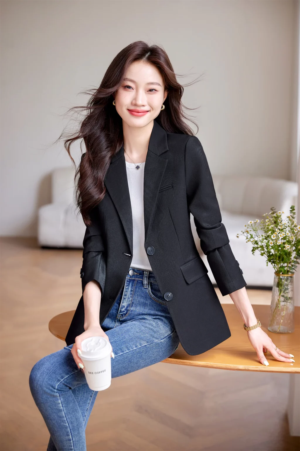 PN3993-6 เสื้อสูทเบลเซอร์ทำงานผู้หญิงสีดำปกป้านแต่งกระดุมปลายแขน