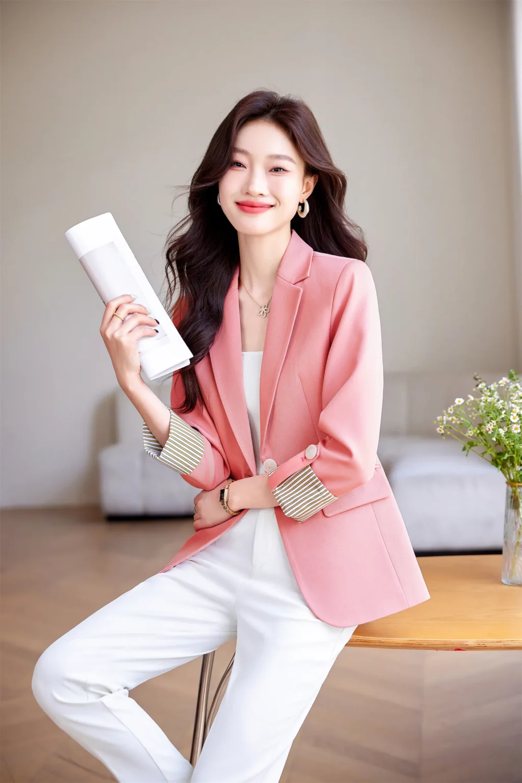 PN3998-2 เสื้อสูทเบลเซอร์ทำงานผู้หญิงสีชมพูปกป้านแต่งปลายแขนเสื้อ