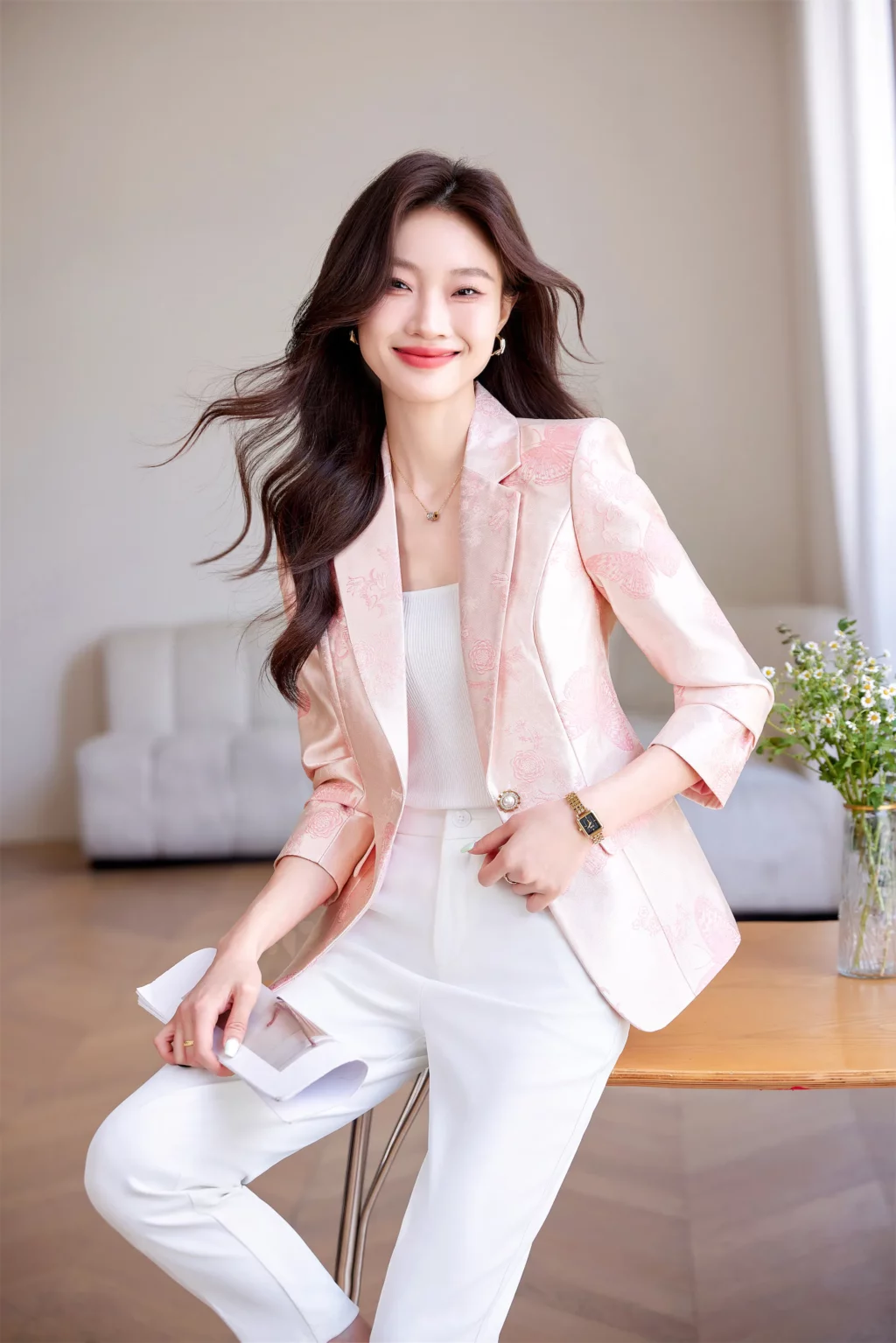PN4000-6 เสื้อสูทเบลเซอร์ทำงานผู้หญิงสีชมพูปกป้านแต่งลายดอกไม้