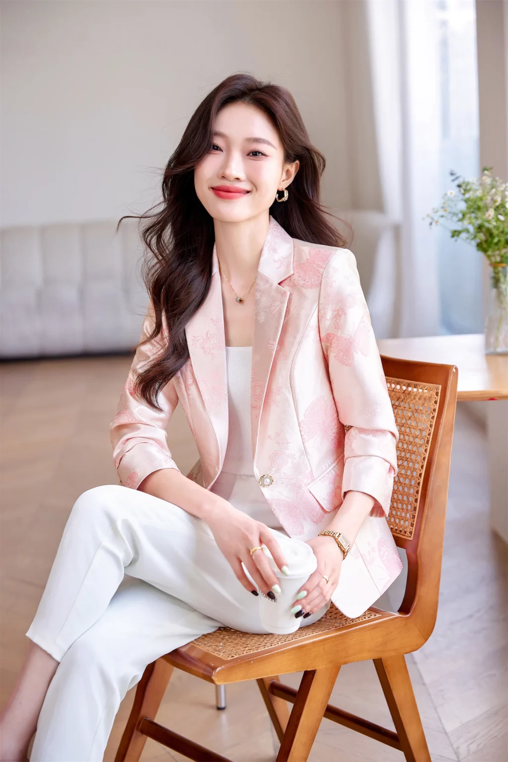 PN4000-8 เสื้อสูทเบลเซอร์ทำงานผู้หญิงสีชมพูปกป้านแต่งลายดอกไม้