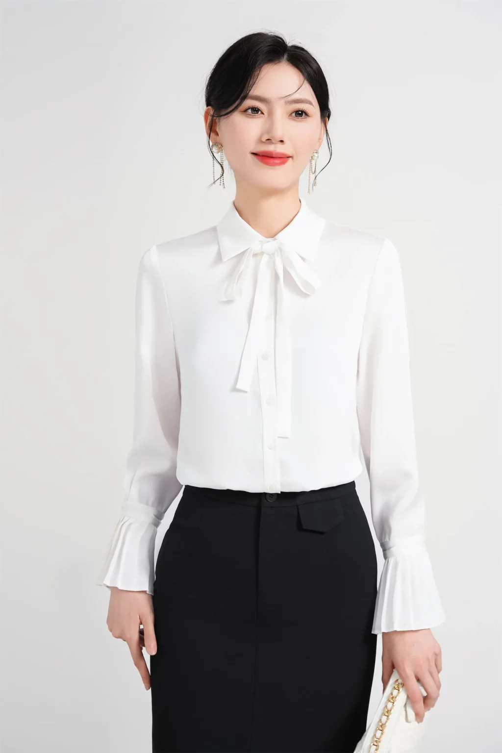 PN4010-6 เสื้อเชิ้ตทำงานผู้หญิงสีขาวคอปกโบว์แขนยาวแต่งปลายแขนจับจีบ