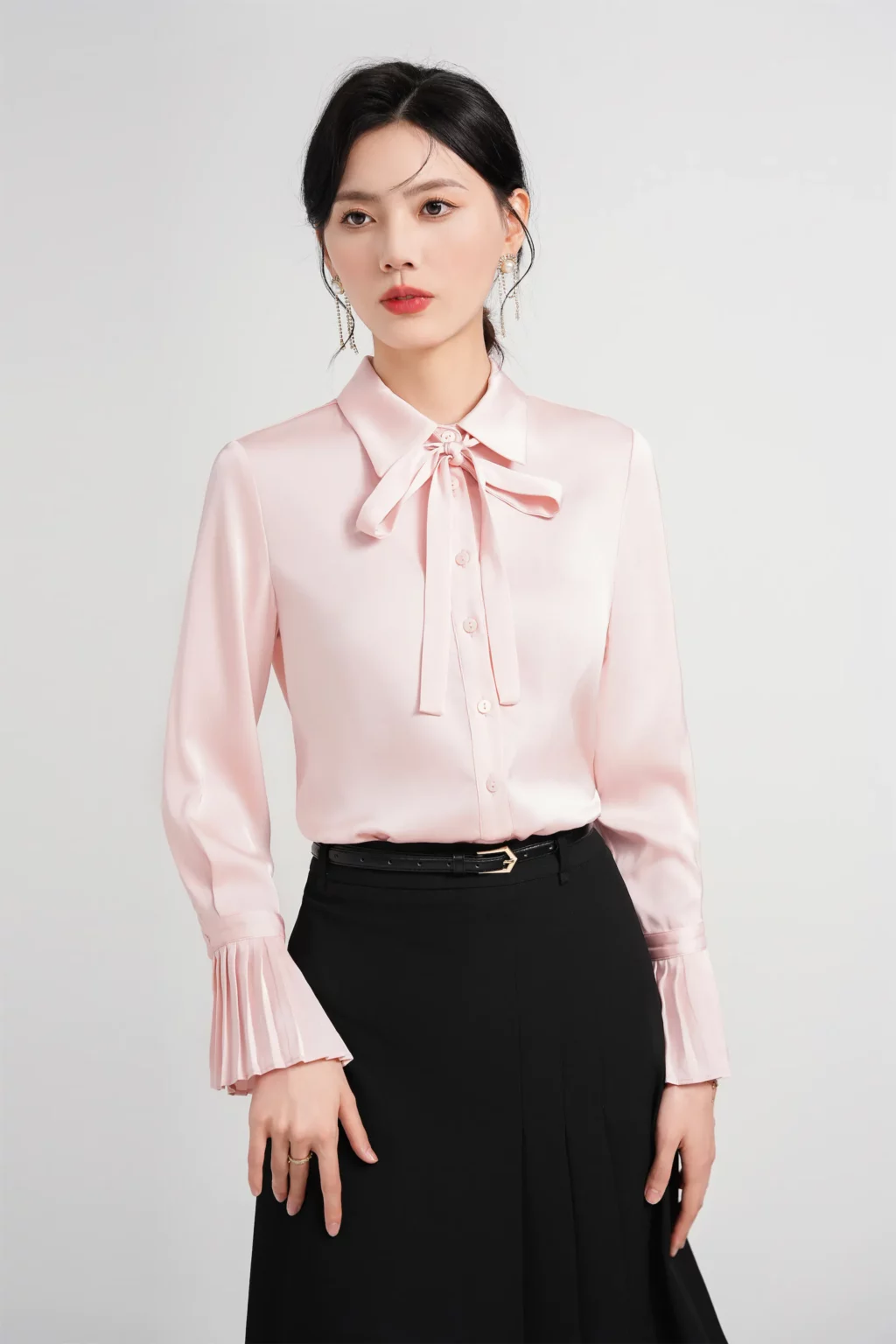 PN4011-5 เสื้อเชิ้ตทำงานผู้หญิงสีชมพูคอปกโบว์แขนยาวแต่งปลายแขนจับจีบ