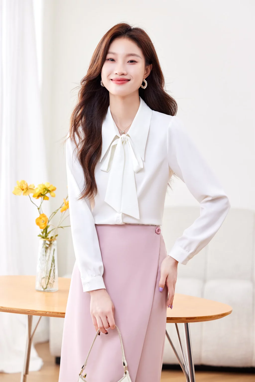 PN4020-2 เสื้อเชิ้ตทำงานผู้หญิงสีมขาวคอปกแต่งโบว์แขนยาว