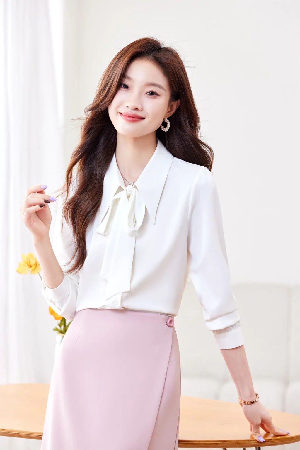 PN4020-6 เสื้อเชิ้ตทำงานผู้หญิงสีมขาวคอปกแต่งโบว์แขนยาว