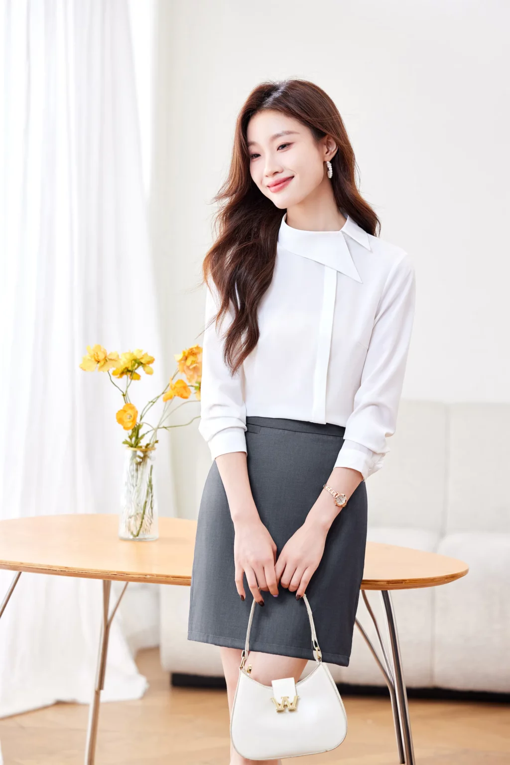PN4037_4 เสื้อเชิ้ตทำงานผู้หญิงสีขาวแต่งคอปกแขนยาว