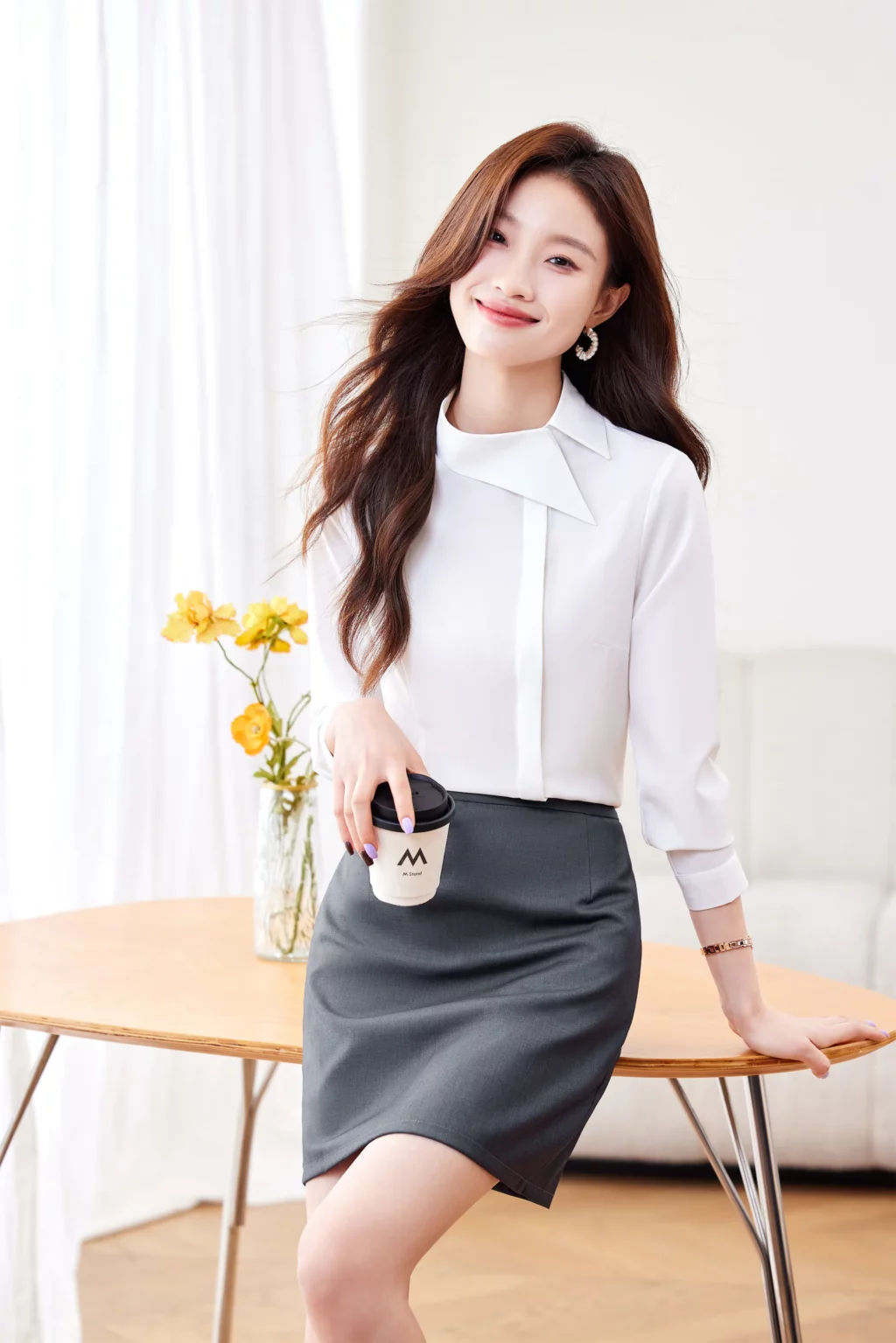 PN4037_7 เสื้อเชิ้ตทำงานผู้หญิงสีขาวแต่งคอปกแขนยาว