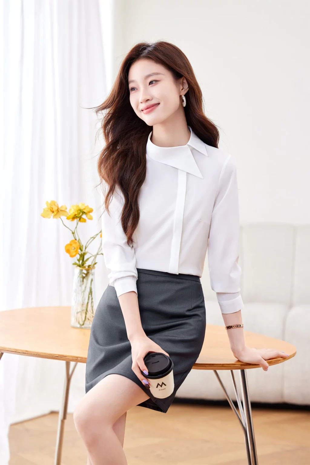 PN4037_8 เสื้อเชิ้ตทำงานผู้หญิงสีขาวแต่งคอปกแขนยาว