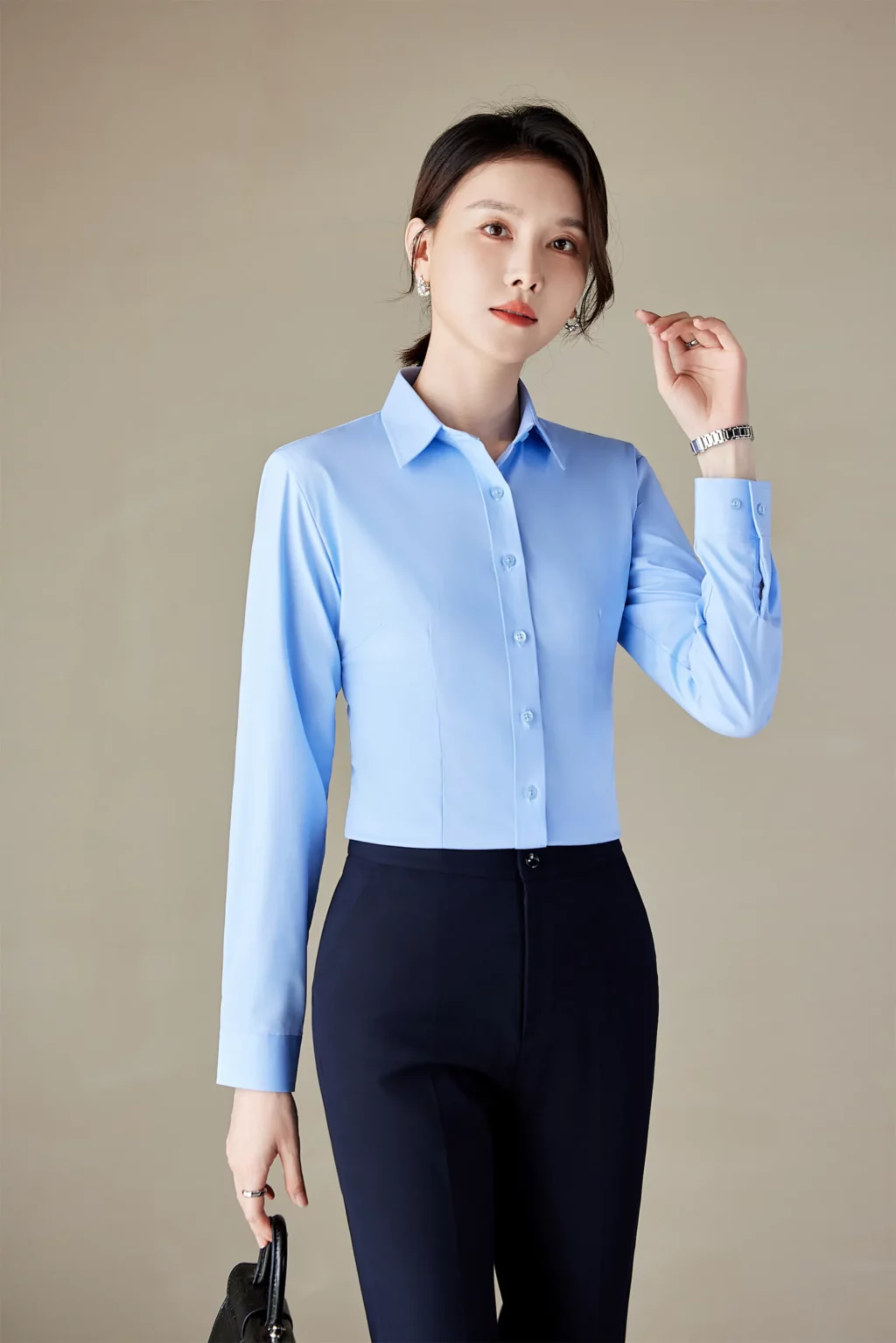 PN4040_3 เสื้อเชิ้ตทำงานผู้หญิงสีฟ้าคอปกแขนยาว