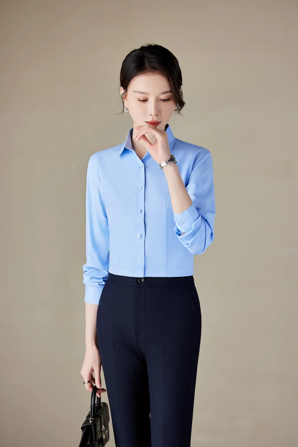 PN4040_6 เสื้อเชิ้ตทำงานผู้หญิงสีฟ้าคอปกแขนยาว