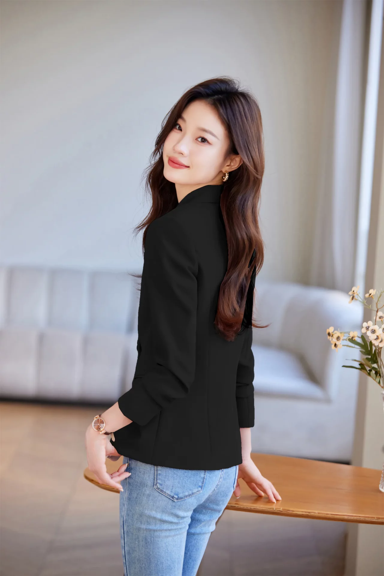 PN4062-7 เสื้อเบลเซอร์ผู้หญิงสีดำปกป้านแต่งกระดุมทองแขนยาว