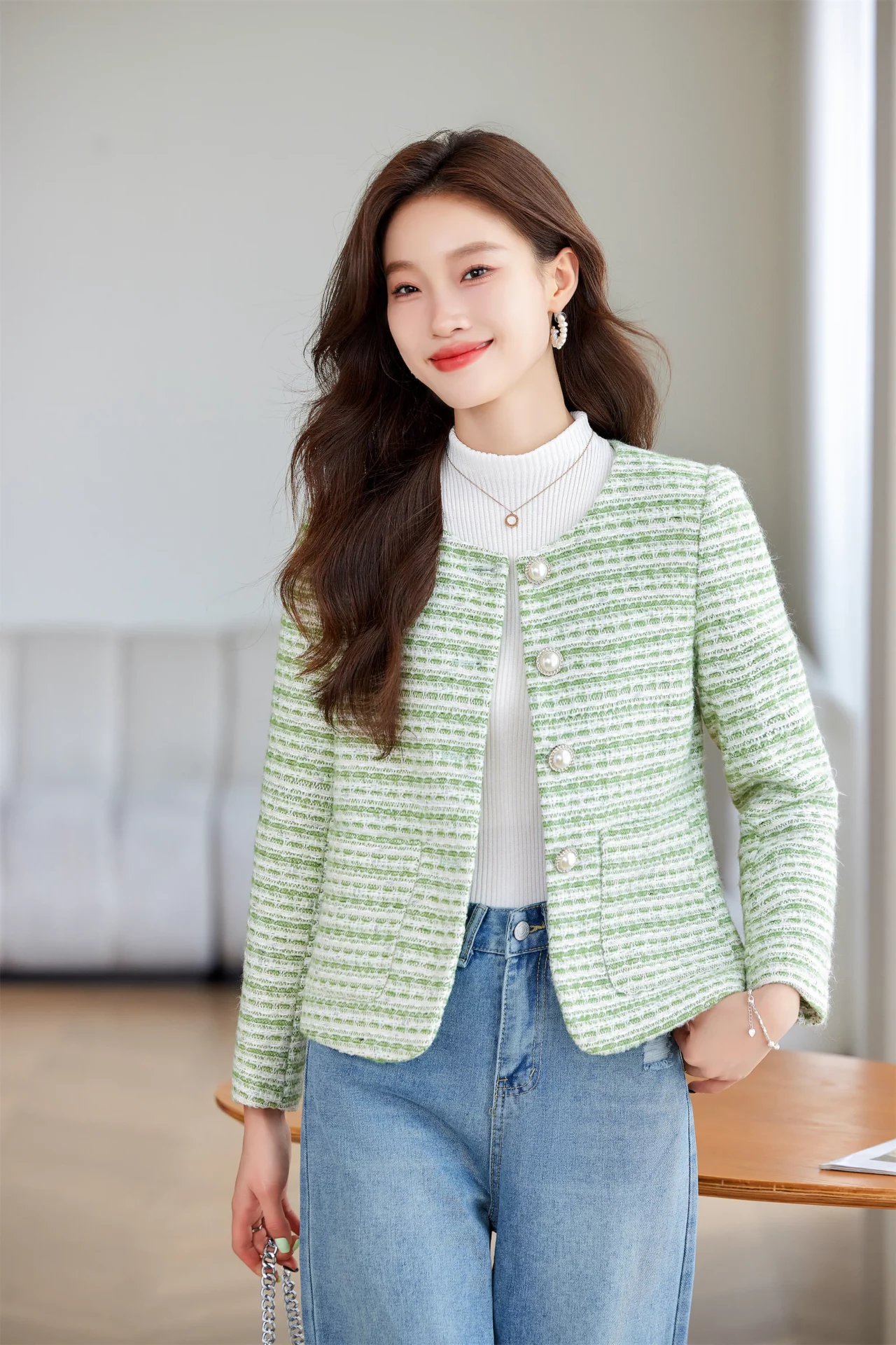 PN4068-1 เสื้อสูทเบลเซอร์ทำงานผู้หญิงสีเขียวผ้าทวีตไม่แต่งปกแขนยาว