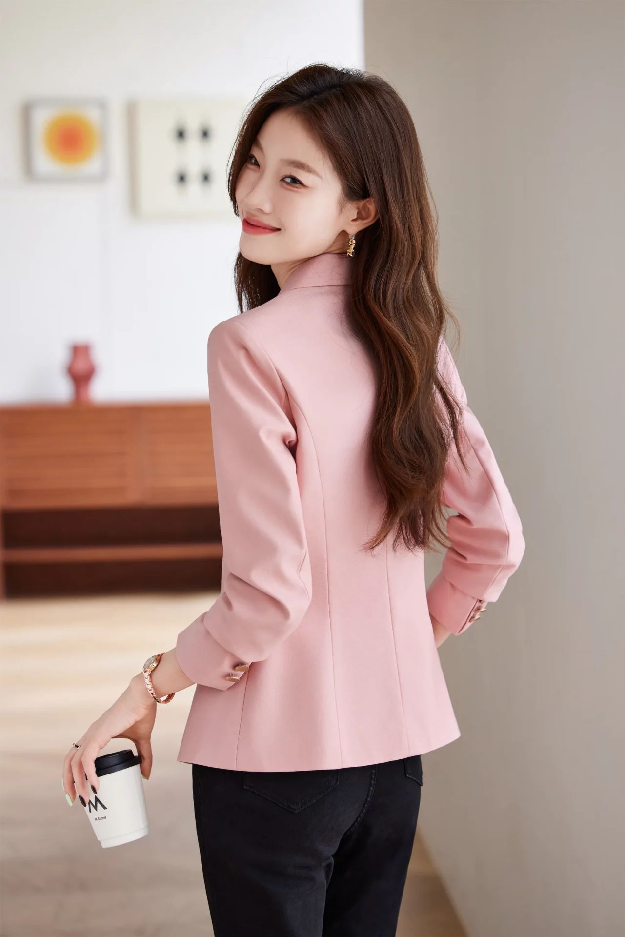 PN4070-7 เสื้อเบลเซอร์ผู้หญิงสีชมพูปกป้านแต่งกระดุมแขนยาว