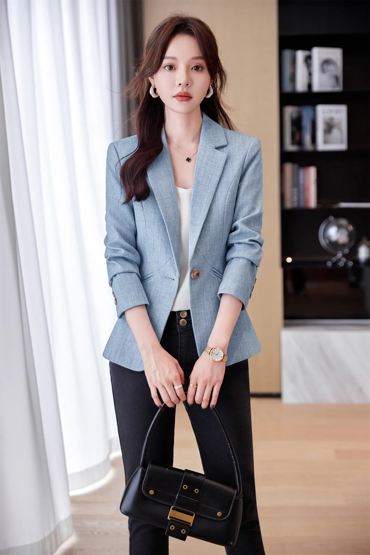 PN4074-3 เสื้อเบลเซอร์ผู้หญิงสีฟ้าปกป้านแต่งกระดุมแขนยาว