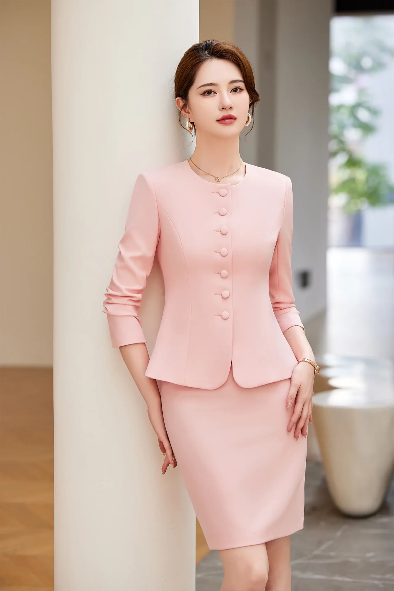 PN4091-8 ชุดสูททำงานผู้หญิงสีชมพูคอกลมแขนยาวมาพร้อมกระโปรง