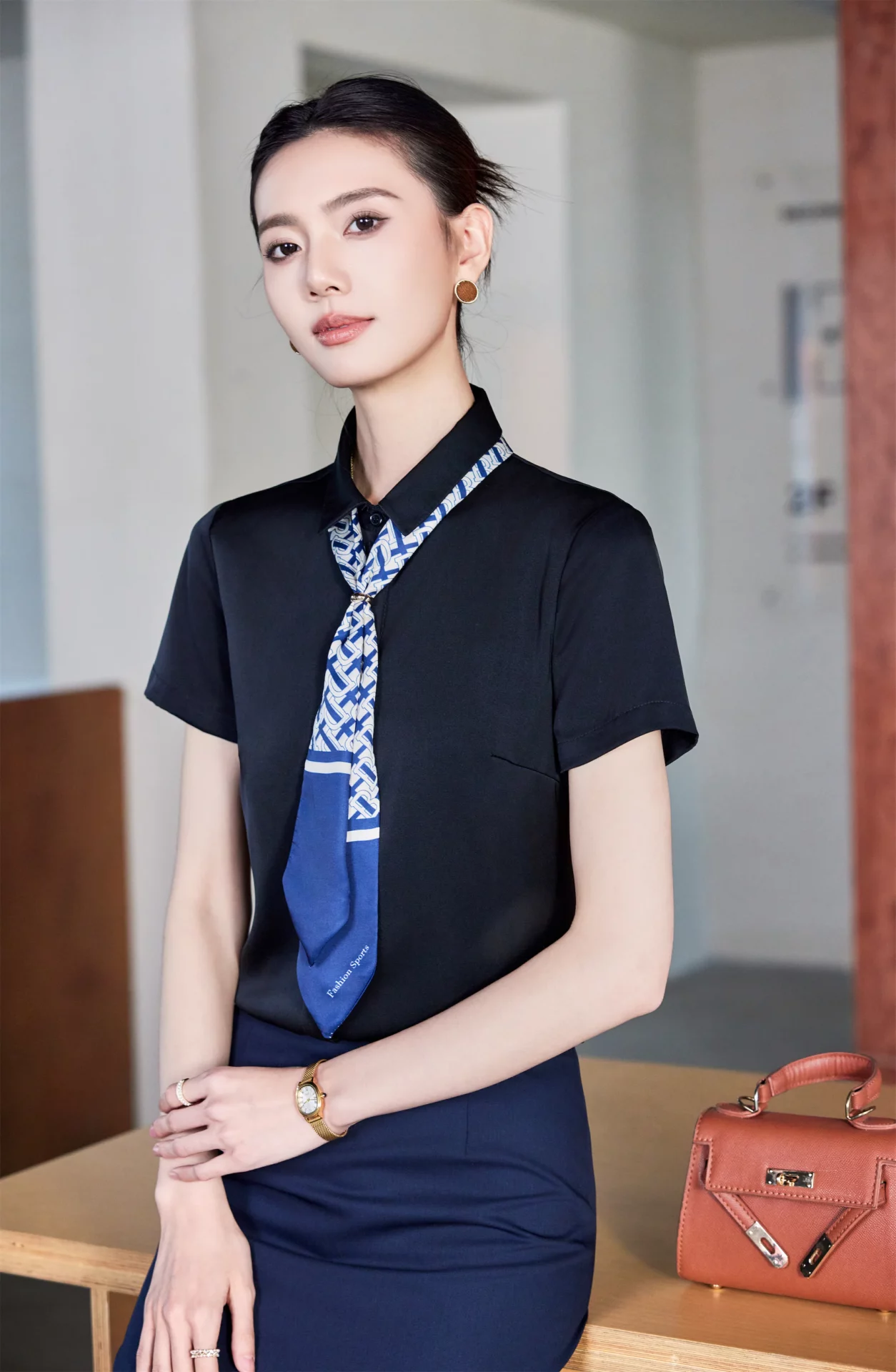 PN5027-1 เสื้อเชิ้ตทำงานผู้หญิงสีดำคอปกแขนสั้น