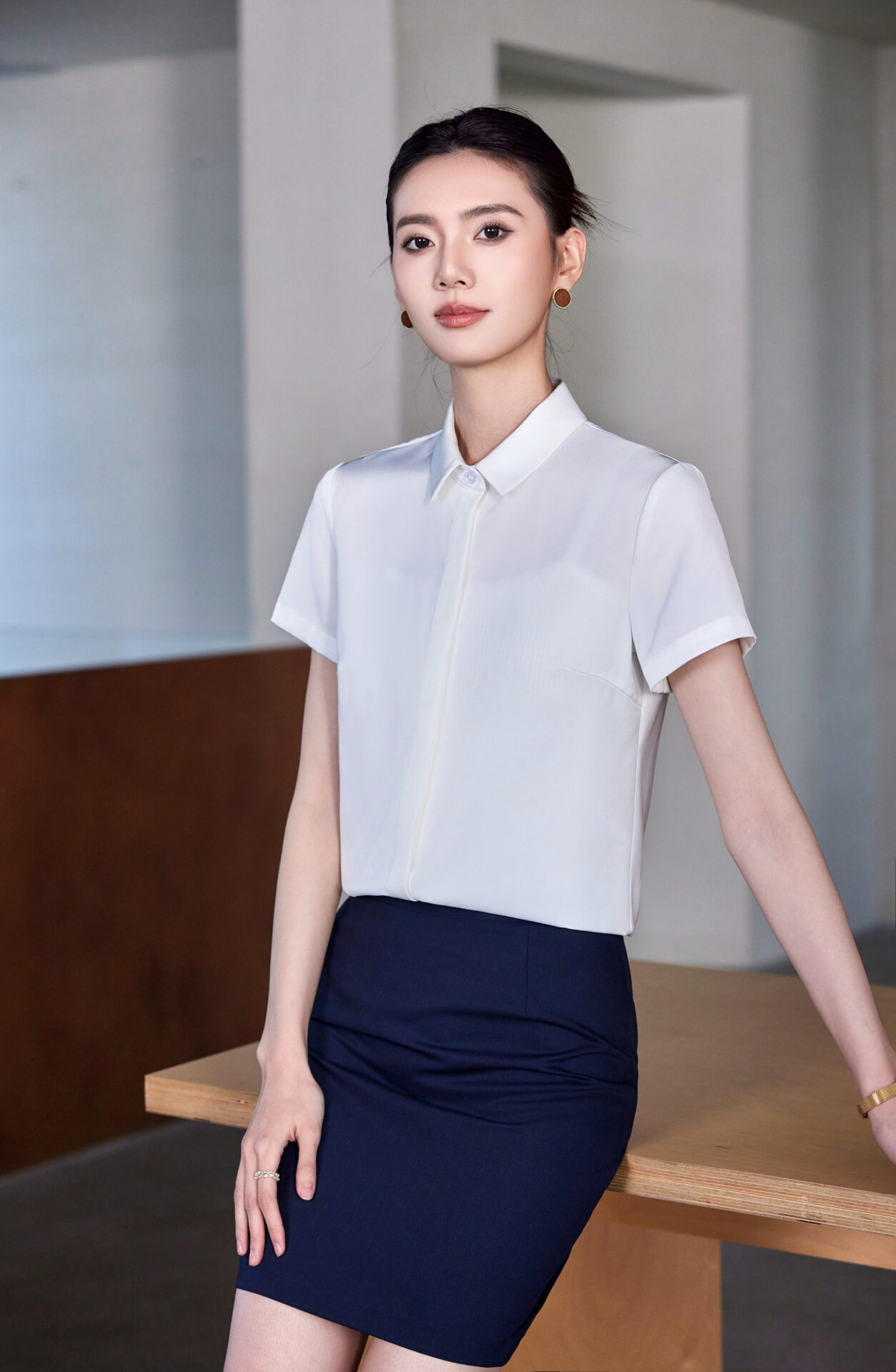 未命名会话25952 เสื้อเชิ้ตทำงานผู้หญิงสีขาวคอปกแขนสั้น