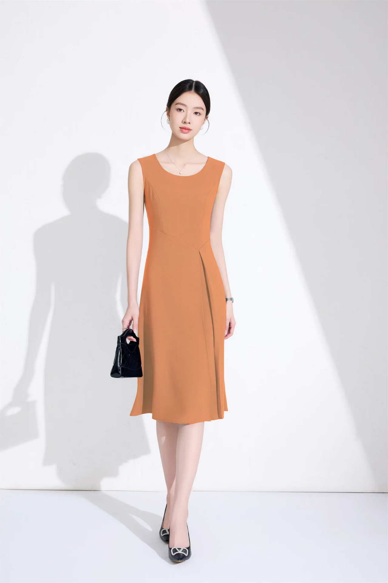 PN5063-2 เดรสทำงานผู้หญิงสีส้มคอกลมแขนกุด