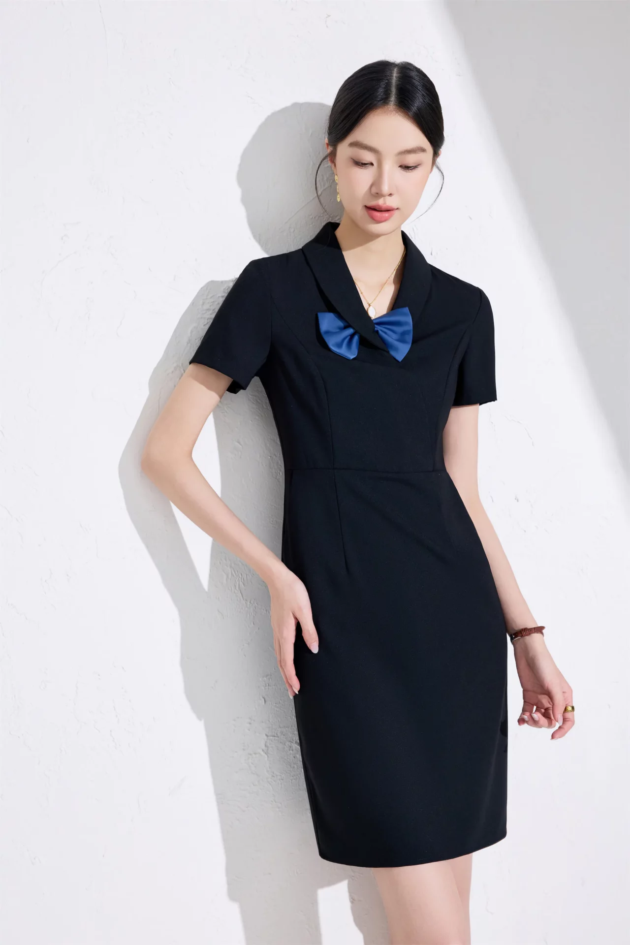 PN5065-11 เดรสทำงานผู้หญิงสีดำแต่งปกมาพร้อมโบว์แขนสั้น
